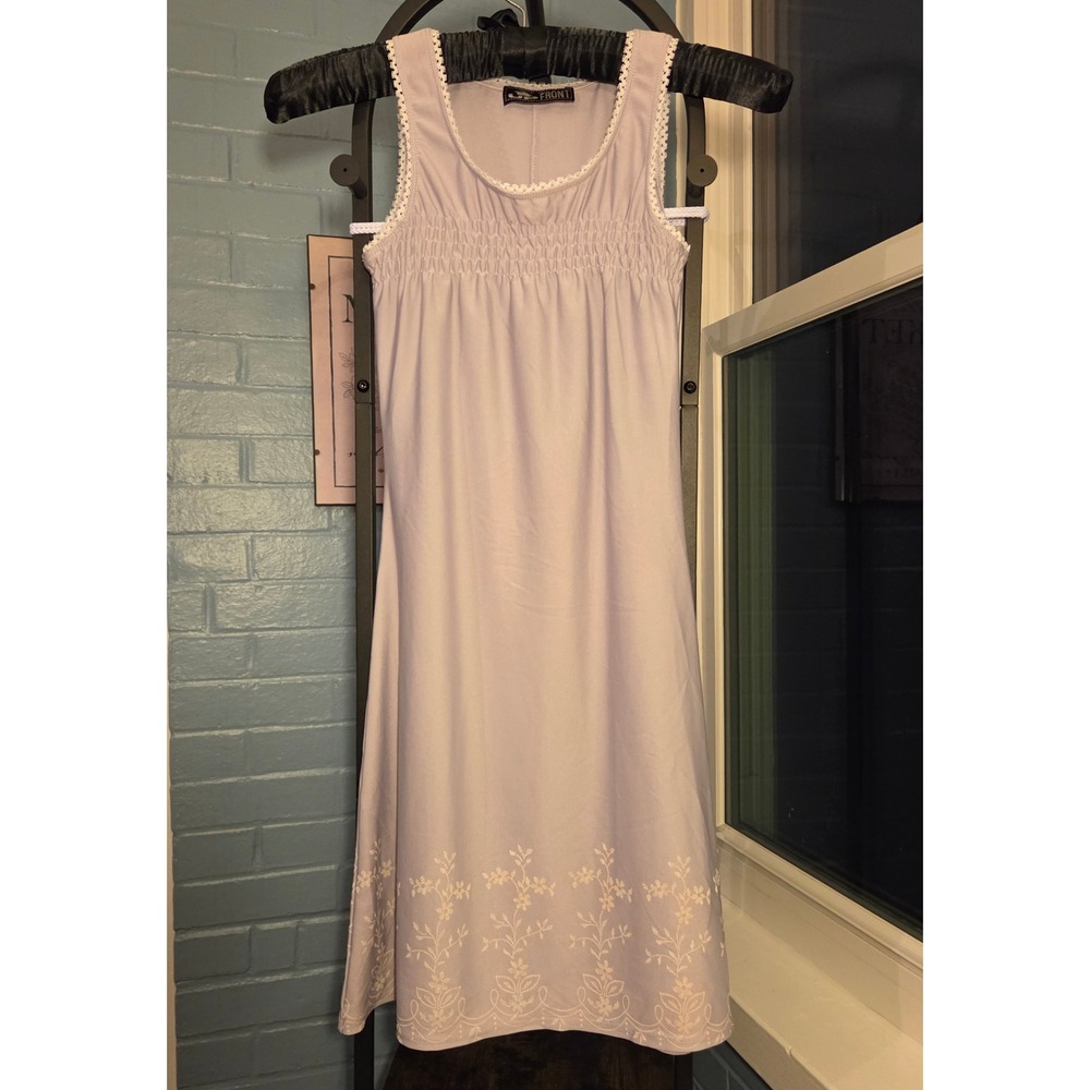 VINTAGE Up Front Dress Sleeveless Floral Embroidered Lace Trim Casual Lavender S